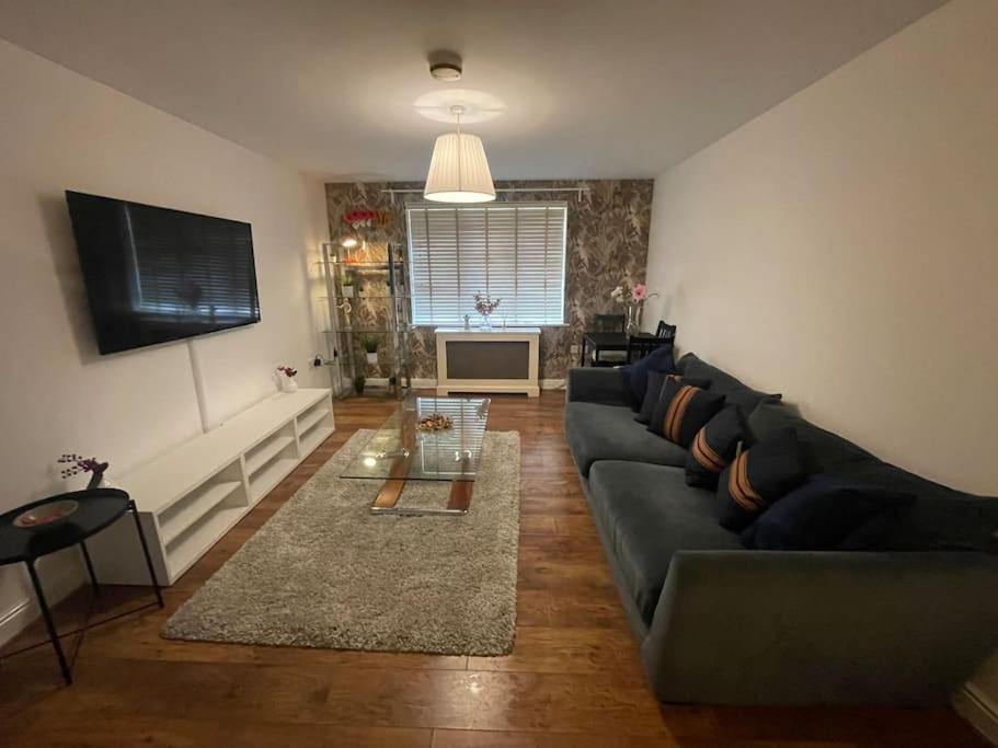 Flamingo Apartments Woolwich Free Parking And Wi-Fi Лондон Экстерьер фото